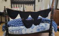 doinglaundry_small.jpg
