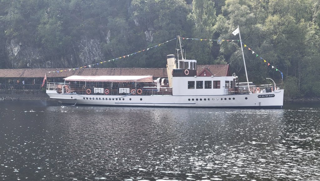 s9007.jpg